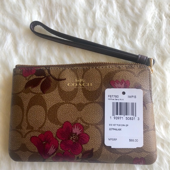 COACH Wristlet - Picture 2 of 4
